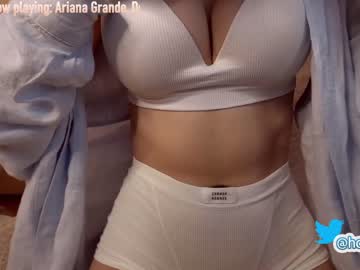female cam girl hollyextra image #732197