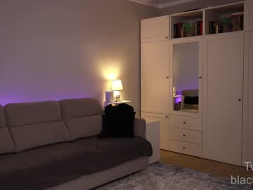 female cam girl _blackbee_ image #3151823