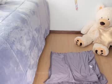female cam girl isabelhills image #1599510