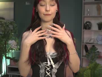 female cam girl ella_knockers_xl image #1891999