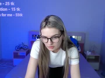 female cam girl amelialuck image #3727732