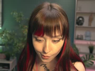 female cam girl ella_knockers_xl image #1633642