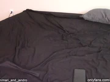 female cam girl mari_and_jandro image #734649