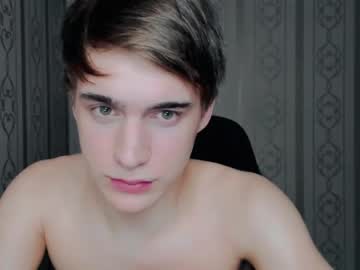 female cam man justin_martin666 image #1608384