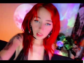 female cam girl nebamazee image #3373615