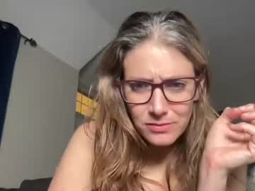 female cam couple goddesschaos image #476379