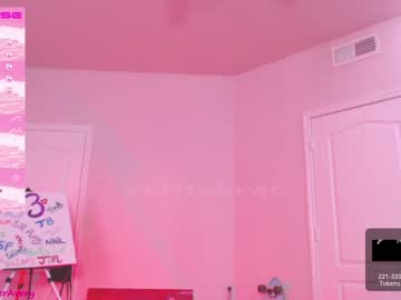 female cam girl petitebrat image #3530824