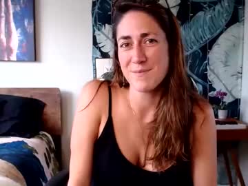 female cam girl positively_lyla_ image #2376877