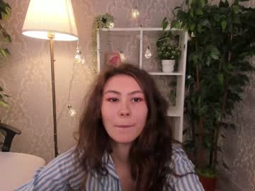 female cam girl little_mandy image #2408660
