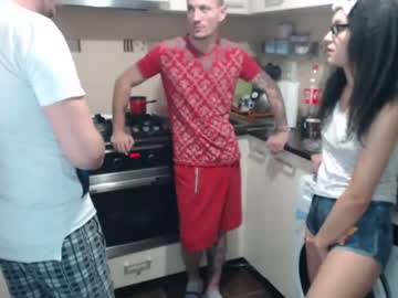 female cam couple maya_and_guests image #1021594