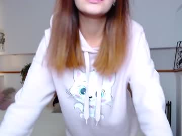 female cam girl litt1e_lady image #2441813