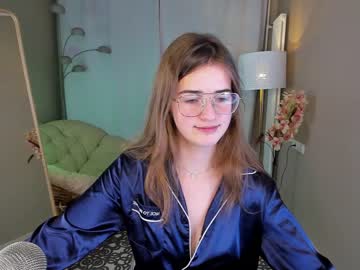 female cam girl zlata_luna image #478627