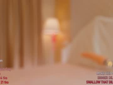 female cam girl a_mhere image #3126651
