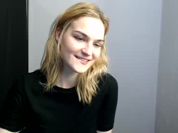 female cam girl tara_mony image #1691313