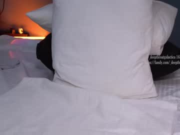 female cam girl _deepthroatgalactica image #2661914