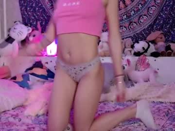 female cam girl babyfromtheforest image #656157