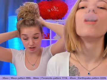 female cam couple huntertiana image #700358