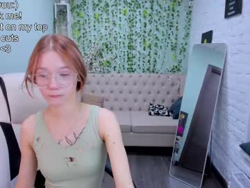 female cam girl ataraksia_coy image #4052245