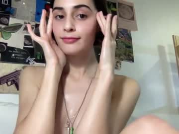 female cam girl crown_of_vice01 image #3036584
