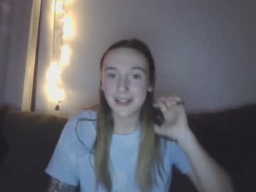 female cam girl kristycreme image #1652901