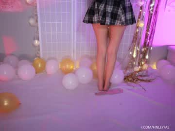 female cam girl finleyfae image #69024