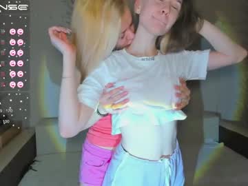 female cam couple betty_bet image #3614440