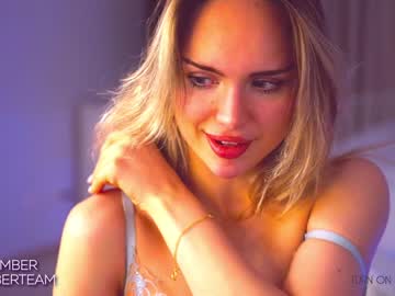 female cam girl emmber image #2878245
