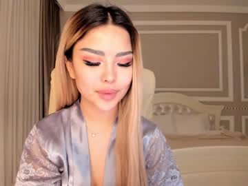 female cam girl bae_suz image #1082611