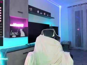 female cam girl xxxhoneyxx image #3832833