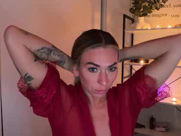 female cam girl thelondoncarter image #4066281