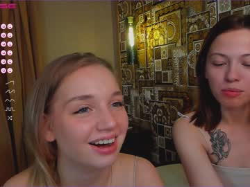 female cam couple huntertiana image #2769621