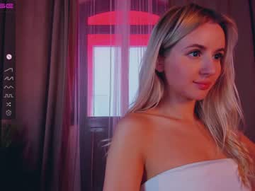 female cam girl coy_tessa_ image #3526828