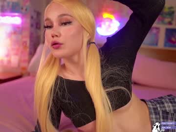 female cam tranny blondelashes19 image #2267639