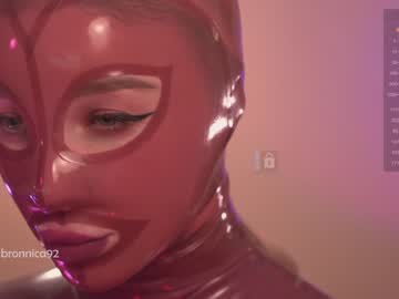 female cam girl bronnica image #3451634