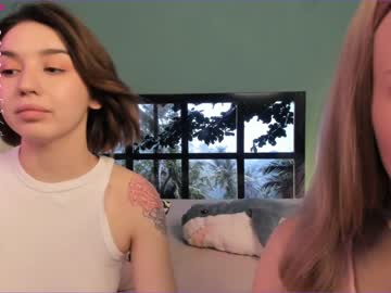 female cam couple huntertiana image #2193333