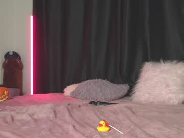 female cam girl xtina__ image #2923347
