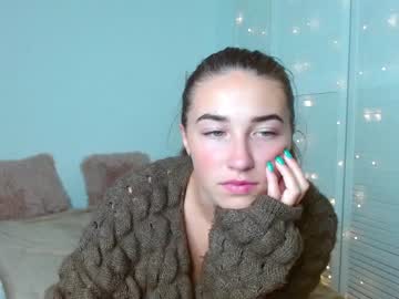 female cam girl kittycat__lovee image #2625694