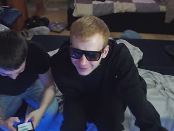 female cam man alvin__main image #2800447