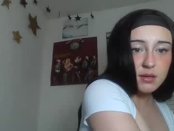 maddisonlovergirlxo  female  webcam