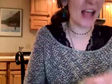female cam girl wildernessbabe image #302801