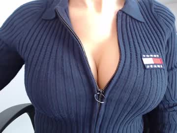 female cam girl drink_my_juices image #1180153