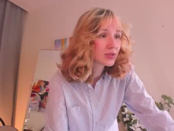 female cam girl pennyroyal_tea_ image #3192303