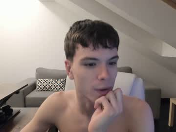 female cam man calvin_loves_you image #3971643