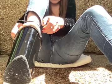female cam girl eatmypie69 image #2086954