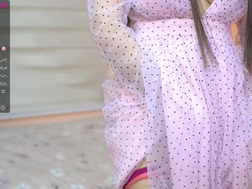 female cam girl cielo69_ image #1242192