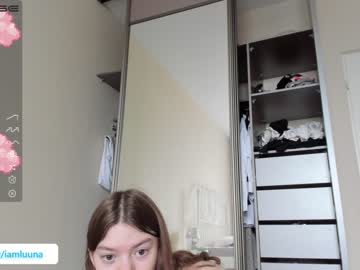 female cam girl mxxnsxsul image #3067993