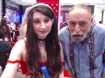 female cam girl arielking69 image #3431768