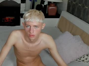 female cam man just_mil image #4071043