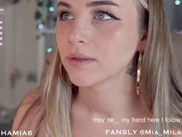female cam girl mia_milagros image #3002223