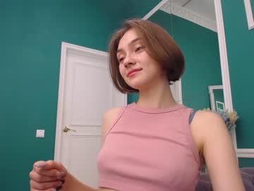female cam girl adelewilson__ image #412541